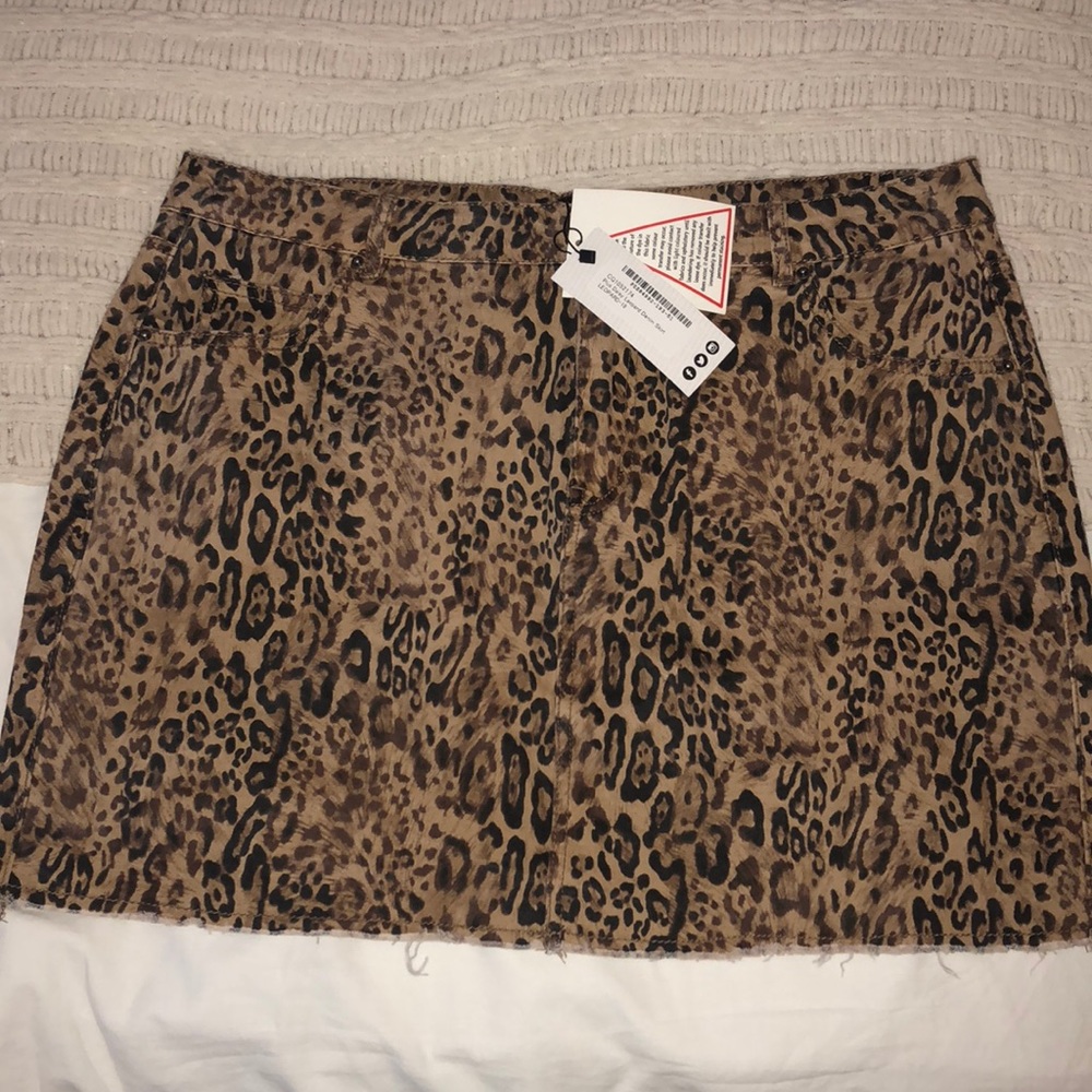 Leopard skirt - Picture 2 of 2
